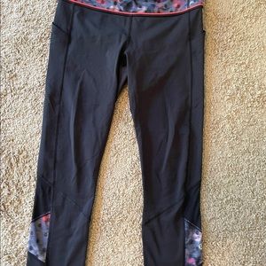 Lululemon Leggings size 8 cropped